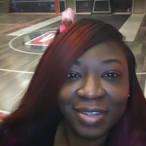 Meet your Posher, Carol